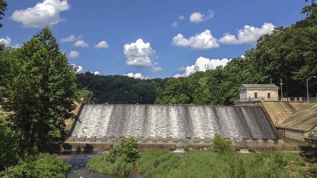 Lake Roland Park Baltimore