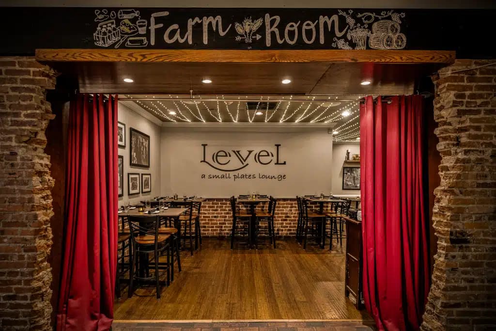The Ultimate Guide to Happy Hour at Level Annapolis: Craft Cocktails & Coastal Bites