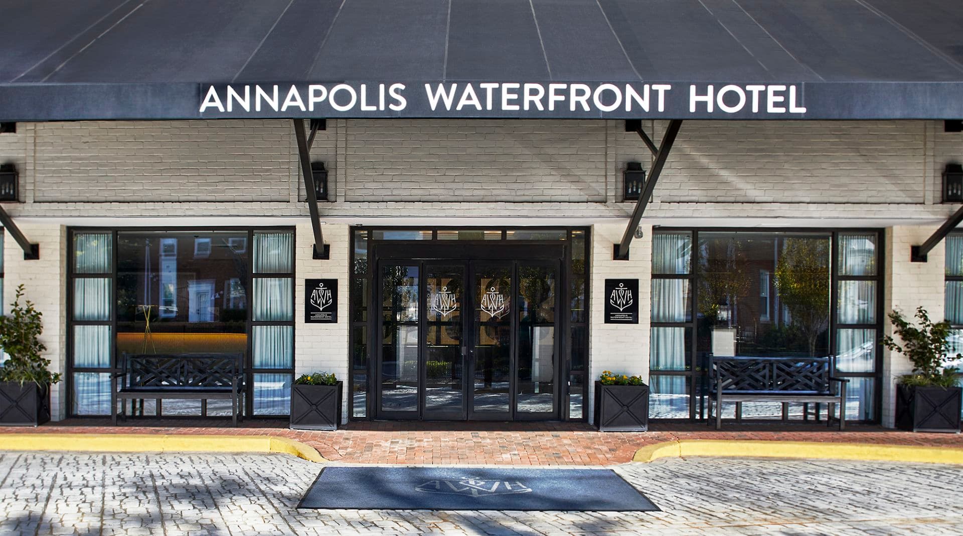 Annapolis Waterfront Hotel